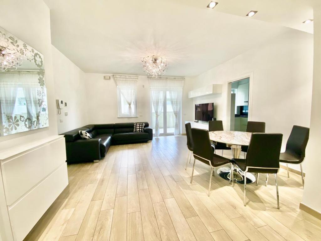 Apartmán Mpm - Belinzaghi 5 6 Pax Milán Exteriér fotografie