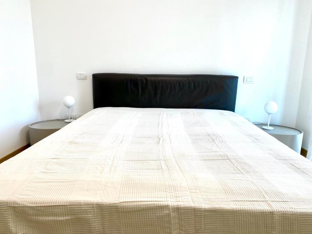 Apartmán Mpm - Belinzaghi 5 6 Pax Milán Exteriér fotografie